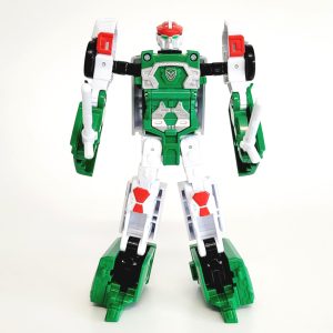 With Molly Hello Carbot Purdy Boom SUV police car mode and a robot mode 6.9(W)x3(D)x8.3(H)inch